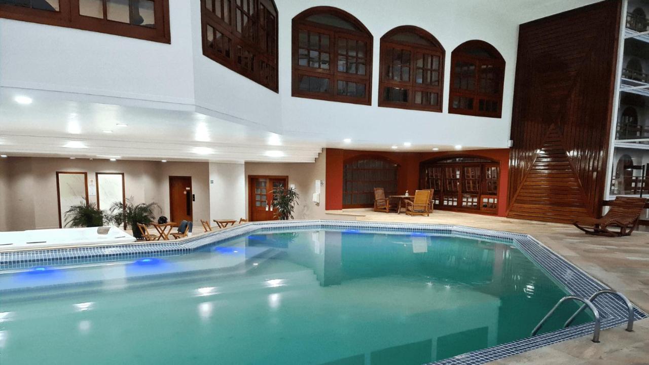 Apartamento Duplex Luxo Com Piscina Aquecida, Lareira E Wifi Campos do Jordão